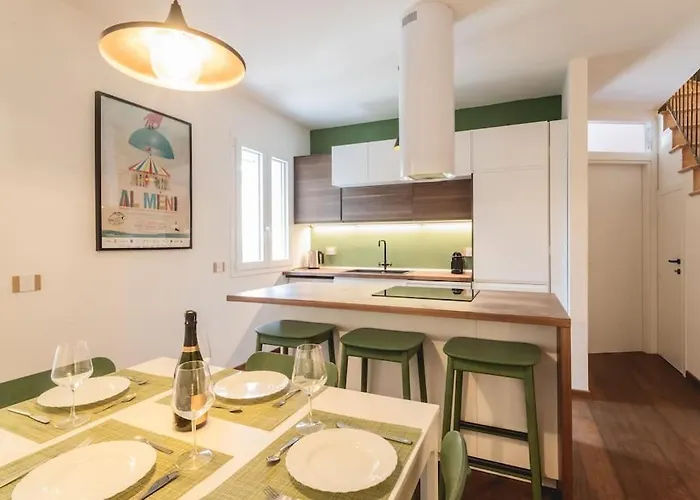 Amazhome - Casa Di Design Nel Cuore Di Appartement Rimini
