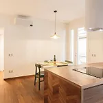 Amazhome - Casa Di Design Nel Cuore Di Rimini