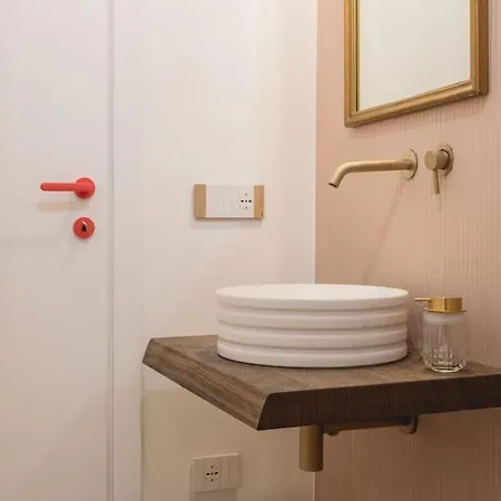 Amazhome - Casa Di Design Nel Cuore Di *